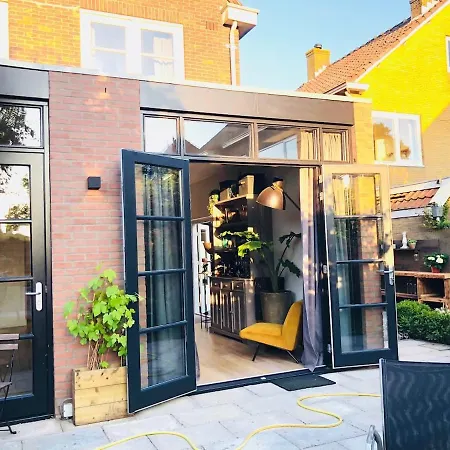 Renovated Super Modern Family House *