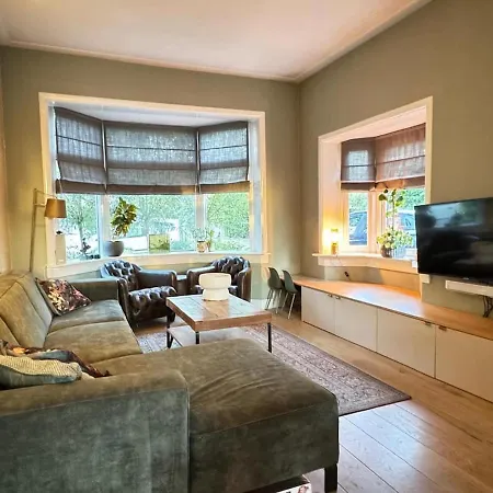 Holiday home Renovated Super Modern Family House Heemstede